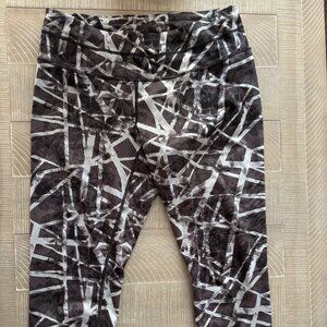 Athleta Capri Leggings - medium